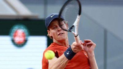 Sinner quells Moutet challenge to book French Open quarter-final spot