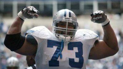 Larry Allen, hulking Hall of Fame Cowboys offensive lineman, dies suddenly at 52