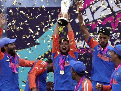 World Cup Comes Home After 11 Years. India Wins T20 WC With Thrilling 7 Runs Over SA