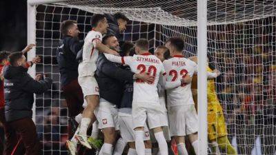Late qualifiers Poland aim to defy odds