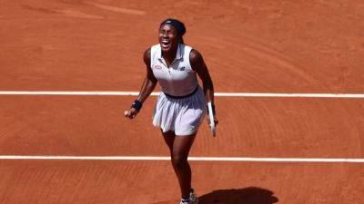 Spirited Gauff overpowers Jabeur to reach French Open semis