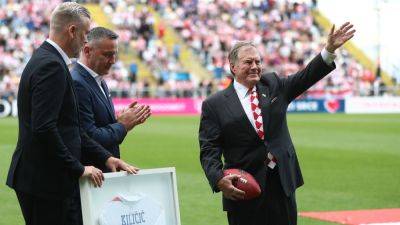 Bill Belichick visits Croatian soccer team, honored by president - ESPN