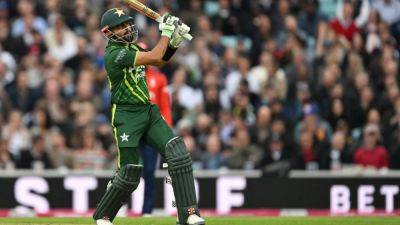 Amid T20 World Cup, Pakistan Stars Dramatically Clash Live On Air Over Babar Azam's Captaincy