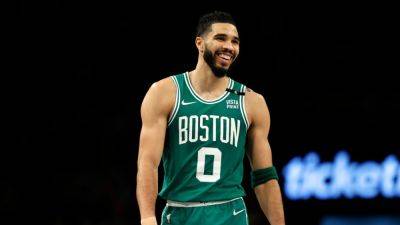 Jayson Tatum - Jayson Tatum admits to NBA Finals pressure, wants to 'enjoy it' - ESPN - espn.com - Los Angeles