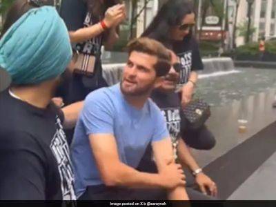 Viral Video: Shaheen Afridi's Reaction As Indian Fan Says "Acchi Bowling Nahi Karni"