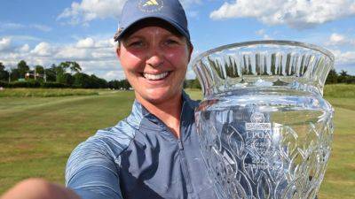 Strom posts record final-round 60, wins LPGA Tour event - ESPN