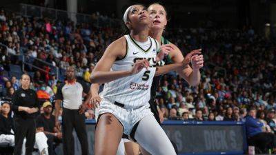 Sky's Angel Reese sets WNBA record with 10th straight double-double - ESPN