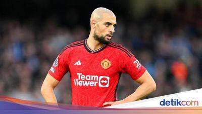 Sofyan Amrabat - Fiorentina - Amrabat Ngarep Balik ke MU, Fiorentina Turunkan Harga - sport.detik.com