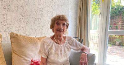 Manchester woman celebrates landmark birthday turning 100 - manchestereveningnews.co.uk