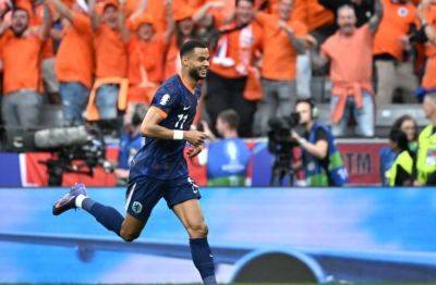 Cody Gakpo - Gakpo, Malen star as Netherlands beat Romania to reach Euro 2024 last eight - news24.com - Netherlands - Romania - Austria - Turkey