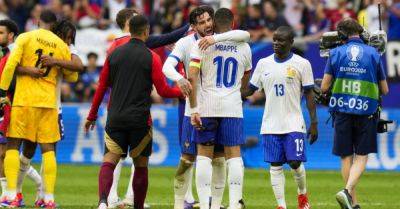 Didier Deschamps - Les Bleus - Jan Vertonghen - Randal Kolo Muani - Own goal helps France beat Belgium to book Euro 2024 quarter-finals spot - breakingnews.ie - France - Belgium - Portugal - Slovenia