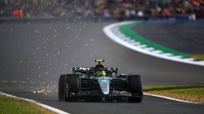 Lewis Hamilton rolls back years to triumph at British Grand Prix