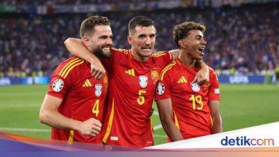 Dani Olmo - Nacho Fernández - Randal Kolo Muani - Roja La-Furia - Nacho: Spanyol Baru Sampai Final, Belum Juara! - sport.detik.com