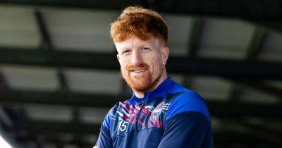 Tam Macmanus - Simon Murray - Tony Docherty - Simon Murray to join Dundee over Hibs as Ross County accept Dens offer for striker - dailyrecord.co.uk - Scotland - county Ross - county Highlands