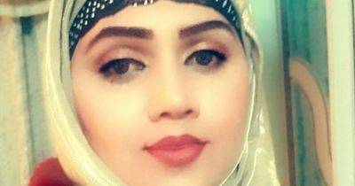 Husband of woman who died from horrific burns was 'smiling and laughing' as she was treated by paramedics - manchestereveningnews.co.uk