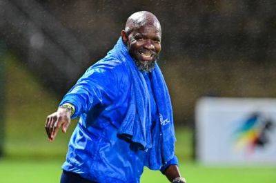 Mamelodi Sundowns - Komphela rejoins Sundowns as senior coach in the wake of Mokwena's dramatic exit - news24.com - Austria - South Africa