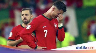 Cristiano Ronaldo - Bernardo Silva - Jan Oblak - Ronaldo Nangis, Bernardo Silva: Kami Juga Manusia - sport.detik.com - Portugal - Slovenia