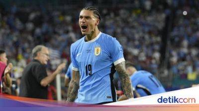 Copa America - Darwin Núñez - Darwin Nunez Terekam Baku Pukul dengan Suporter Kolombia - sport.detik.com - Uruguay
