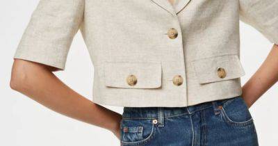 Lorraine Kelly - Marks and Spencer's £45 jeans may be 'funky', but shoppers are buying both colours - manchestereveningnews.co.uk