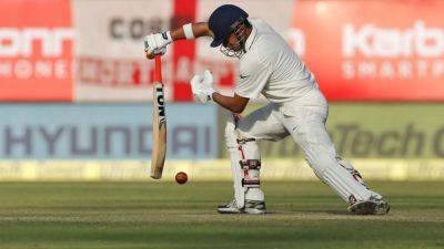 Rahul Dravid - Roger Binny - Gambhir succeeds Dravid as India head coach - channelnewsasia.com - India - Sri Lanka