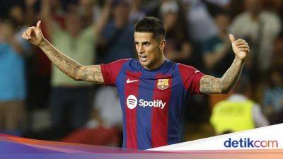 Joao Cancelo - Barcelona Jadi Nggak sih Beli Joao Cancelo? - sport.detik.com
