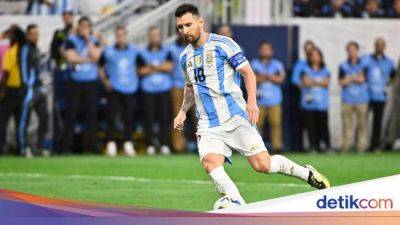 Lionel Messi - Lionel Scaloni - Panenka Kepedean Lionel Messi - sport.detik.com - Argentina