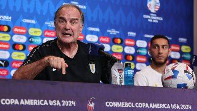 Uruguay's Marcelo Bielsa rips U.S., Copa América organizers after fight - ESPN