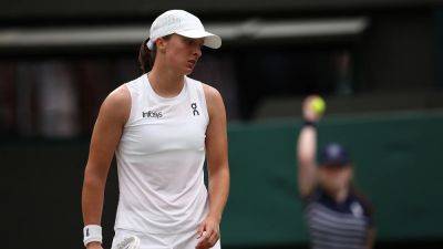 Swiatek booed as she crashes out of Wimbledon