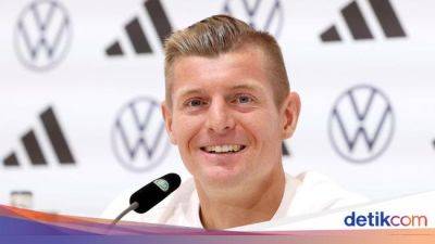 Toni Kroos - Kelakar Joselu Mau Pensiunkan Toni Kroos Lebih Cepat - sport.detik.com