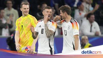 Toni Kroos - Fabian Ruiz - Robert Andrich - Roja La-Furia - Spanyol Vs Jerman: Duel di Lini Tengah Bakal Jadi Kunci - sport.detik.com - Denmark - Georgia