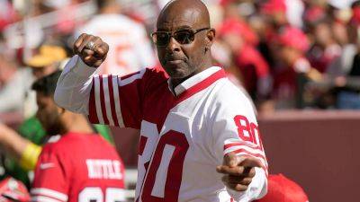 Jerry Rice snaps at Chiefs reporter who asked question about team: 'I will f--k you up'