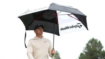Frustration as Rory McIlroy falls away at Scottish Open