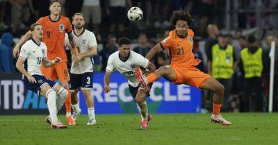 Manchester United sign Netherlands striker Joshua Zirkzee from Bologna