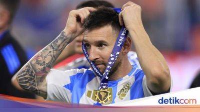 Lionel 'GOAT' Messi 45 Trofi, Terbanyak dalam Sejarah!