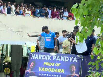 Hardik Pandya Receives Grand Welcome In Hometown Vadodra, Post World Cup Win
