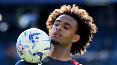 Man United fans can expect creativity and unpredictability from new striker Zirkzee