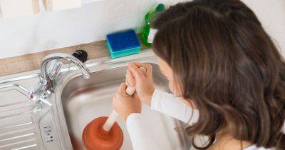 There's a better 'natural' way to unblock drains but it depends on what's stuck down there - manchestereveningnews.co.uk