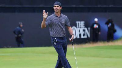 American Horschel leads British Open on wild day of rain and big numbers
