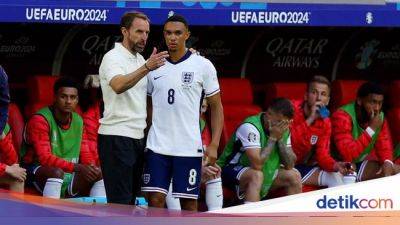 Alexander-Arnold: Southgate Underrated!