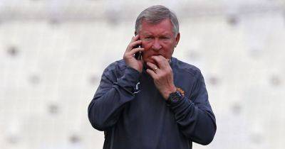 I had Man Utd boss ringing me while I finalised transfer with another club in my kitchen