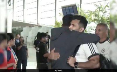 Watch: Hardik Pandya Hugs Abhishek Nayar As Team India Leaves For Sri Lanka