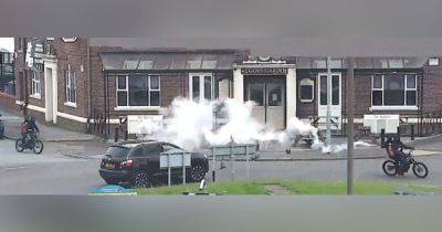 Moment fire extinguishers were let off at traffic and people on town's streets - manchestereveningnews.co.uk