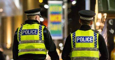 Police investigating 3am bottle attack arrest three suspects - manchestereveningnews.co.uk