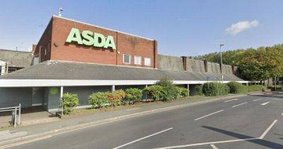 Asda cordoned off as bomb squad scrambled over 'suspicious device' - manchestereveningnews.co.uk