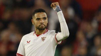 Fenerbahce sign Moroccan striker En-Nesyri from Sevilla