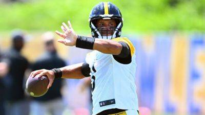 Steelers' Russell Wilson sidelined again with calf issue - ESPN