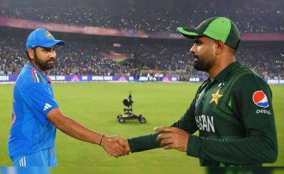 Shoaib Malik - "Pakistan Went To India, Now...": Ex-Pak Captain's Passionate Champions Trophy Plea - sports.ndtv.com - India - Pakistan