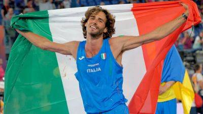 Italy high jumper Gianmarco Tamberi apologizes to wife after losing wedding ring during flag-bearing duties