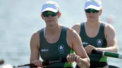 Paris 2024: Women's and men's pairs reach rowing semi-finals