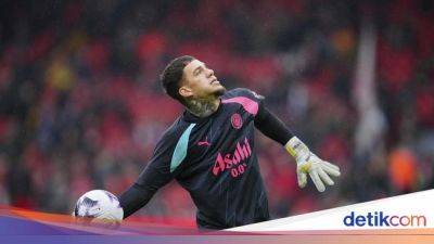 Ederson: Masa Depanku di Man City...